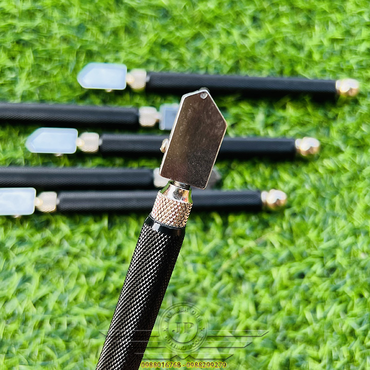 Dao cắt kính