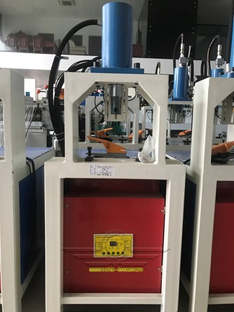 Máy Đột Thuỷ Lực 1 Đầu Pít Tông 100