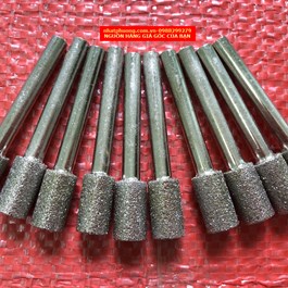 Mũi điêu khắc đá hình trụ